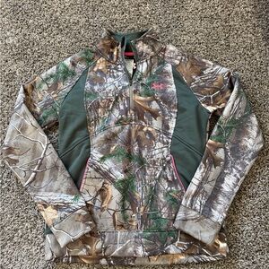 Women’s Under Armour Camo Pullover